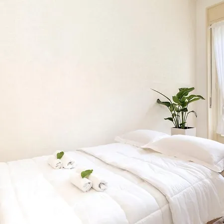 Free Car Parking - Apartment *