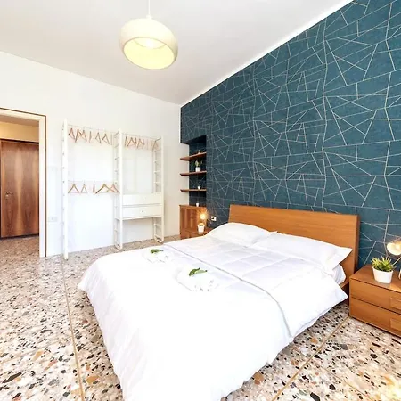 Free Car Parking - * Treviso